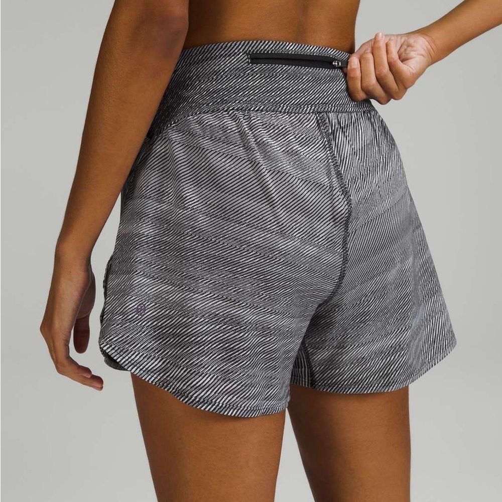 Lululemon Limited edition Nulux High-Rise Running Short 4”